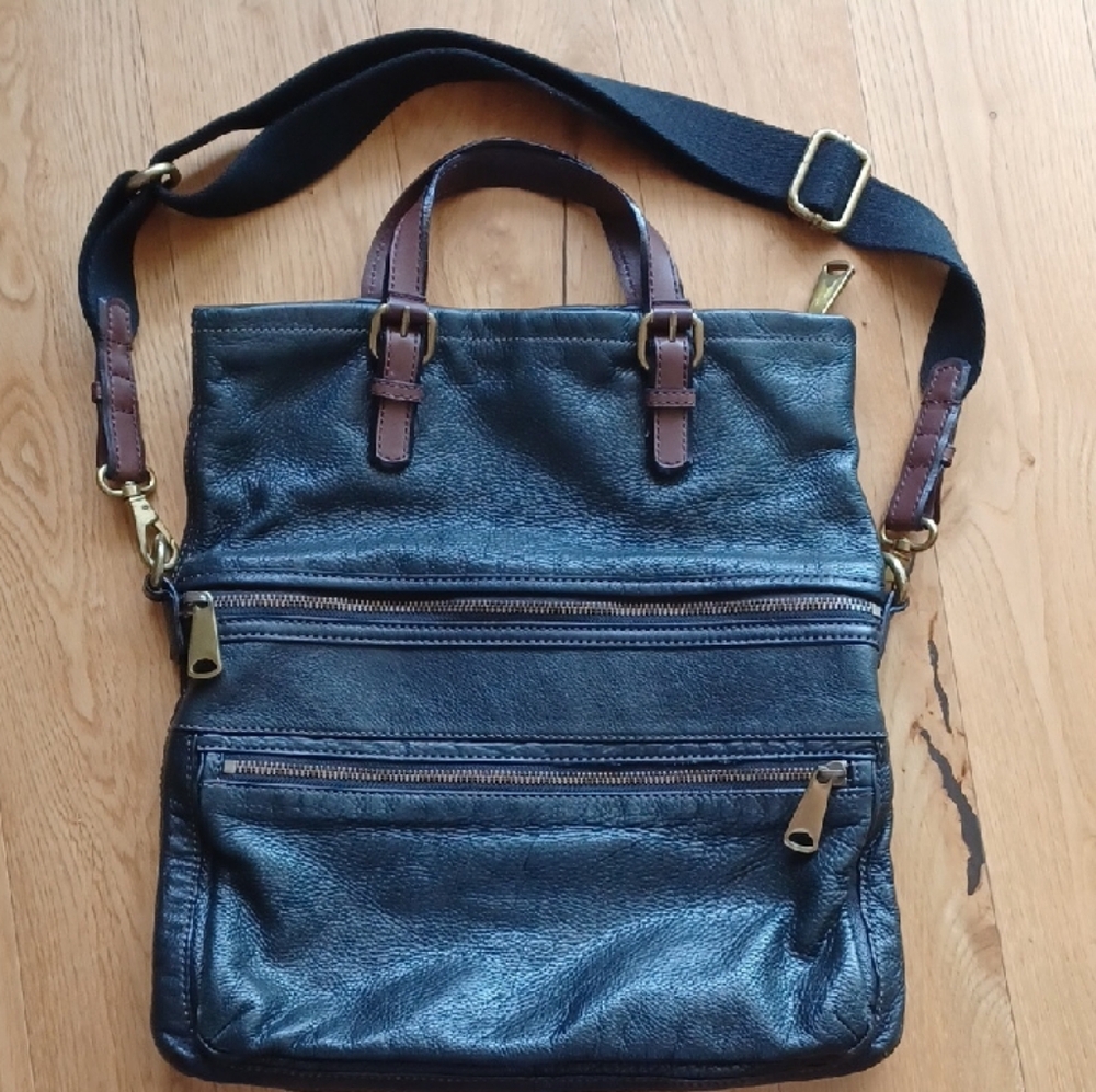 Fossil Black and Brown Laptop Bags with Leather Construction